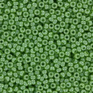 Miyuki seed beads 11/0 - Opaque chartreuse luster 11-439